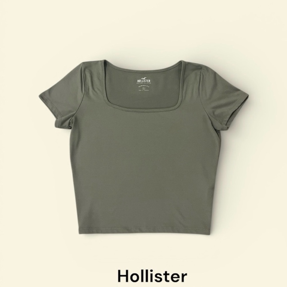 Hollister Women's Crop Top Size Large Grunge Y2K Sporty Fairygrunge Layering